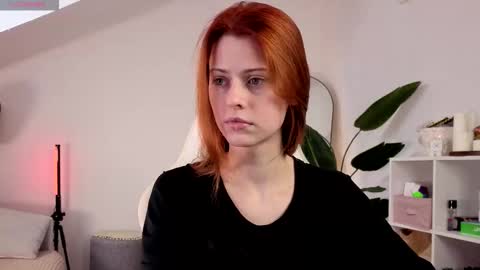 Your doll Lesli online show from 09-19-25, 06:26