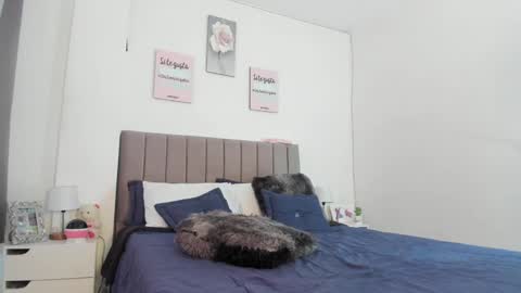 Snapshot of doll_oriana chatting on 12-11-24, 03:37 doll_oriana online show from 12-11-24, 03:37