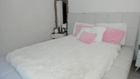 Snapshot of doll_oriana chatting on 01-17-26, 04:54 doll_oriana online show from 01-17-26, 04:54