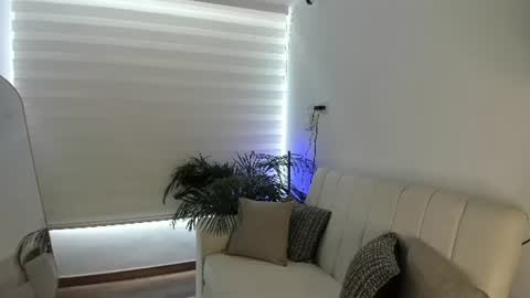 doll_oriana online show from 07-31-26, 07:13