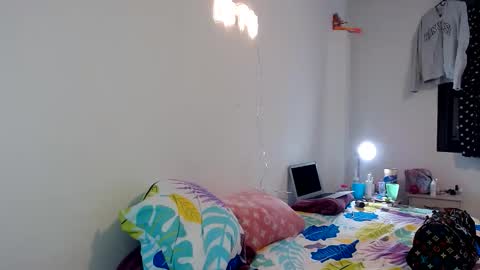 Catherine XXX online show from 03-12-26, 01:23