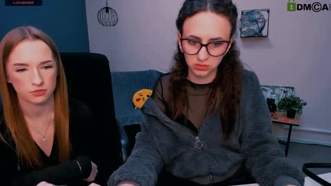 Snapshot of doll_vey chatting on 03-03-25, 12:37 doll_vey online show from 03-03-25, 12:37