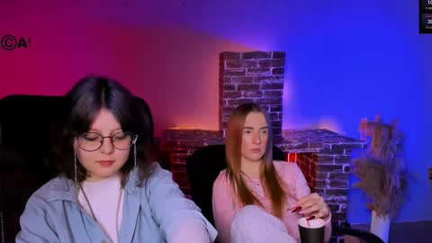 Snapshot of doll_vey chatting on 01-07-26, 08:22 doll_vey online show from 01-07-26, 08:22