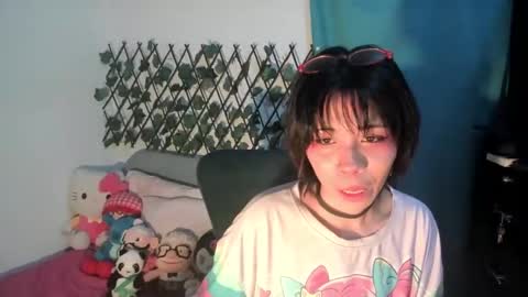 mina online show from 09-23-25, 03:09