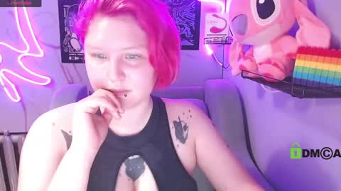 Snapshot of dollirosee chatting on 05-29-26, 04:10 dollirosee online show from 05-29-26, 04:10