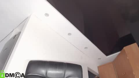 ILONA online show from 12-19-24, 08:56