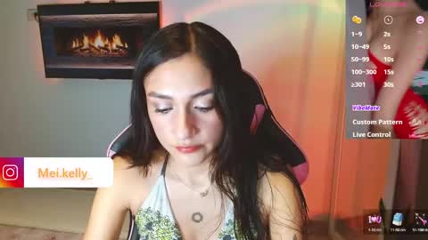 dollykelly_ online show from 03-25-26, 01:44