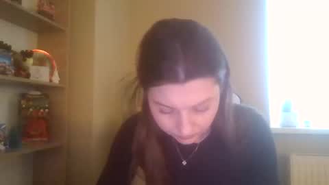 DollyRoma online show from 12-18-25, 09:59