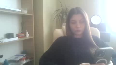 DollyRoma online show from 04-22-26, 08:28