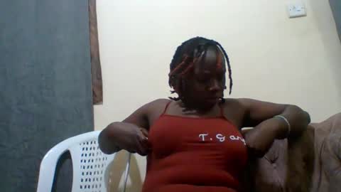 Snapshot of dollyvee chatting on 11-08-25, 06:18 dollyvee online show from 11-08-25, 06:18