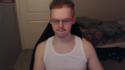 Snapshot of doloresman chatting on 03-10-25, 04:14 doloresman online show from 03-10-25, 04:14