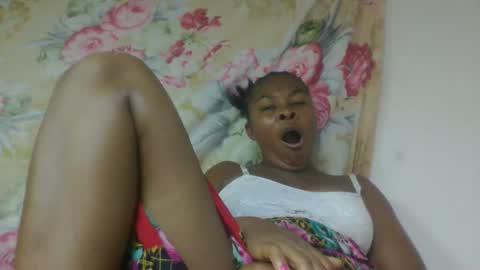 doloresslu online show from 04-22-26, 12:35