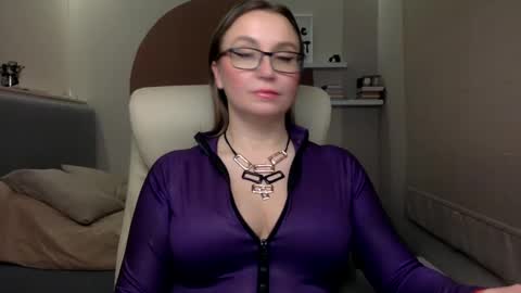 DOM MUMMY online show from 01-26-25, 06:58