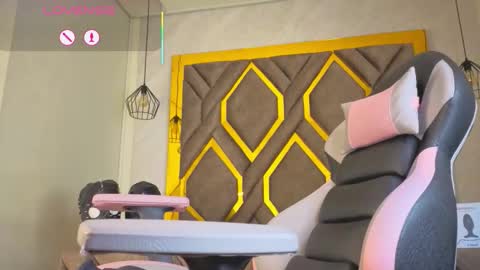 dom_veneno online show from 12-02-25, 10:49