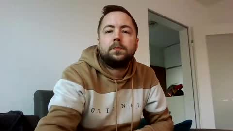 Snapshot of dombio_12 chatting on 02-09-25, 03:01 dombio_12 online show from 02-09-25, 03:01