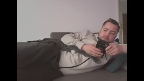 Snapshot of dombio_12 chatting on 02-07-26, 11:36 dombio_12 online show from 02-07-26, 11:36