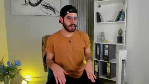 Snapshot of domboy_ chatting on 07-12-26, 08:11 domboy online show from 07-12-26, 08:11