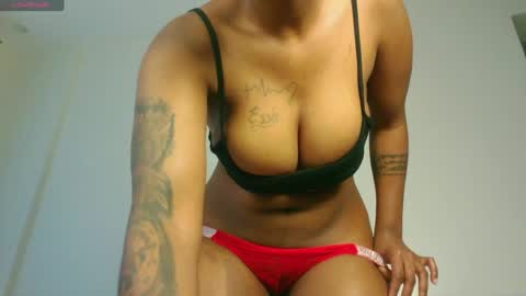Snapshot of domecesy chatting on 05-24-26, 11:37 Amarie noels online show from 05-24-26, 11:37