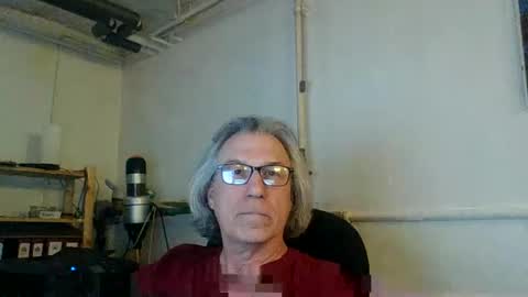 Snapshot of domiande chatting on 04-27-26, 02:04 domiande online show from 04-27-26, 02:04