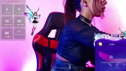 Snapshot of domina_lia chatting on 06-19-26, 03:22 Domina Lia online show from 06-19-26, 03:22