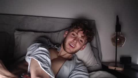 Alex...  online show from 01-24-25, 02:30