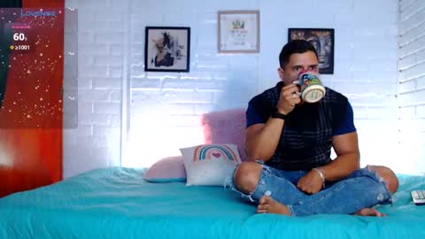 Snapshot of dominc_berry chatting on 10-28-25, 11:03 Dominc berry online show from 10-28-25, 11:03