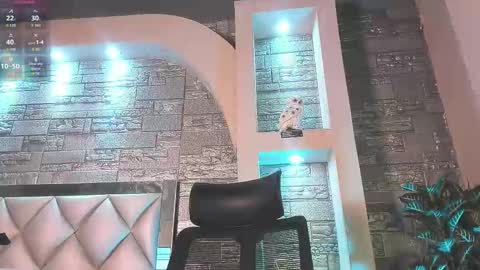Snapshot of dominic_de_luca chatting on 09-16-25, 03:18 dominic de luca online show from 09-16-25, 03:18