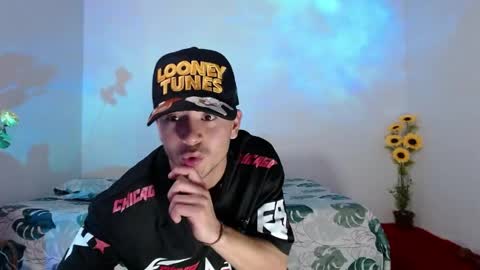DOMINIC AND ANDREW online show from 05-12-26, 06:10