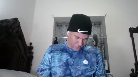 Snapshot of dominicanorico chatting on 05-16-26, 11:57 luis online show from 05-16-26, 11:57