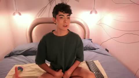 Snapshot of dominicjay_ chatting on 06-23-26, 08:07 DOMINIC online show from 06-23-26, 08:07