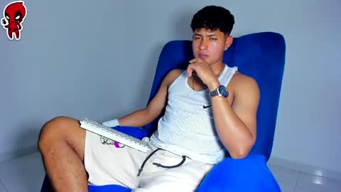 Snapshot of dominick_king chatting on 05-26-26, 01:23 Dominic online show from 05-26-26, 01:23