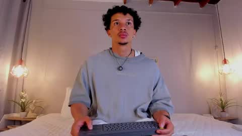 Dominik Drake online show from 06-06-26, 01:16