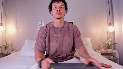Dominik Drake online show from 06-25-26, 12:42