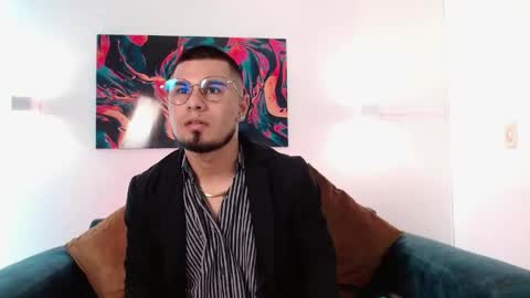 Dominik online show from 05-27-26, 06:38