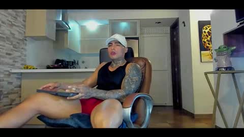 Only fans Ronnie col---InstaRonniecolleman  online show from 11-15-25, 03:04