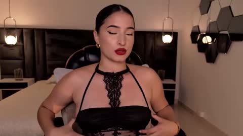 Dominique online show from 06-14-26, 02:24