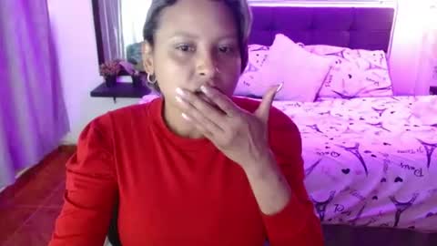  D O M I N K  online show from 06-15-26, 07:16