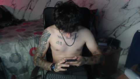 Snapshot of dominus_kane chatting on 04-15-26, 11:06 dominus_kane online show from 04-15-26, 11:06