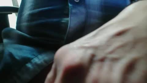 Dominique online show from 11-26-25, 02:56