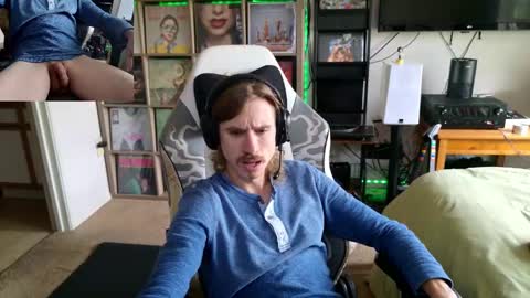 Snapshot of dommepleasemistress chatting on 09-17-25, 07:37 dommepleasemistress online show from 09-17-25, 07:37