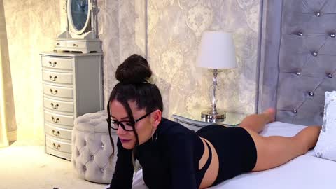 Donna online show from 01-27-25, 10:38