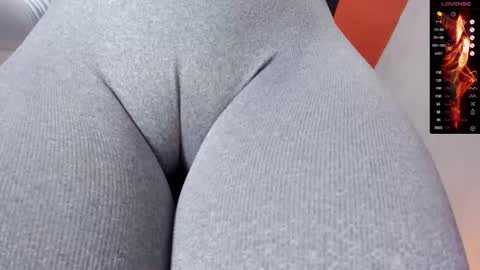 Paula DiazGMT-5 0730 - 1400 online show from 11-02-25, 11:23