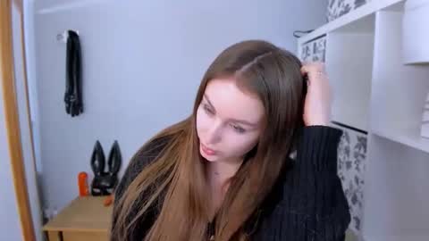 Snapshot of donnasensual chatting on 01-08-26, 05:26 DonnaSensual online show from 01-08-26, 05:26