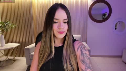  Donna Stonne  online show from 01-05-25, 05:51