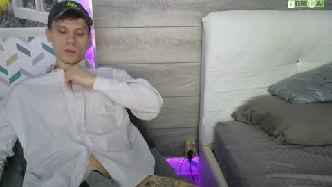 Nikon online show from 04-12-26, 08:03