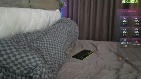 Nikon online show from 04-15-26, 07:58