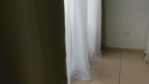 Donatella online show from 02-12-25, 12:12