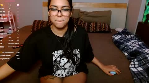 DontBeMina online show from 12-23-24, 10:53