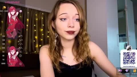 Snapshot of dontoke_ chatting on 02-10-26, 07:18 Nicole online show from 02-10-26, 07:18