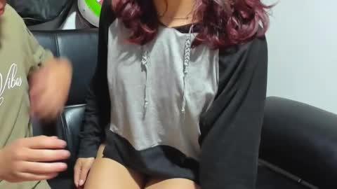 Snapshot of donuts_dd chatting on 10-06-25, 07:17 Donuts DD online show from 10-06-25, 07:17